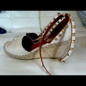 Valentino wedges size 8